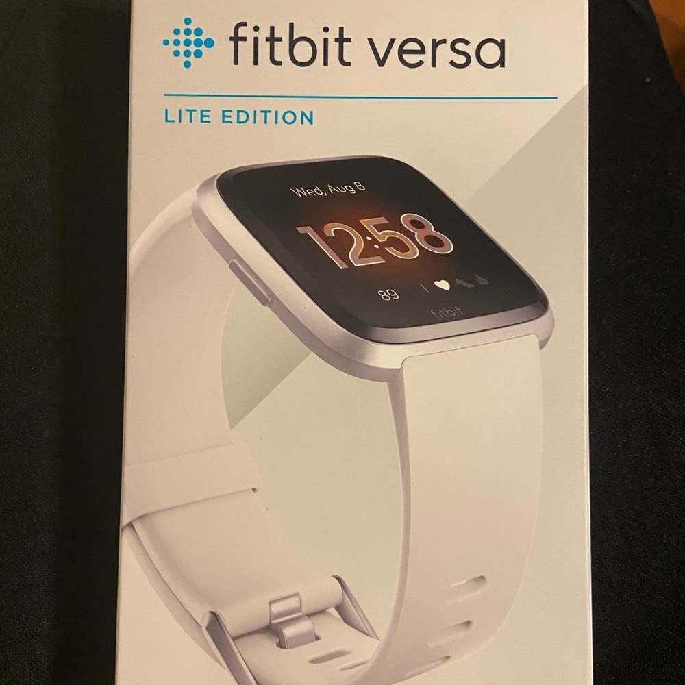 The fitbit versa lite edition